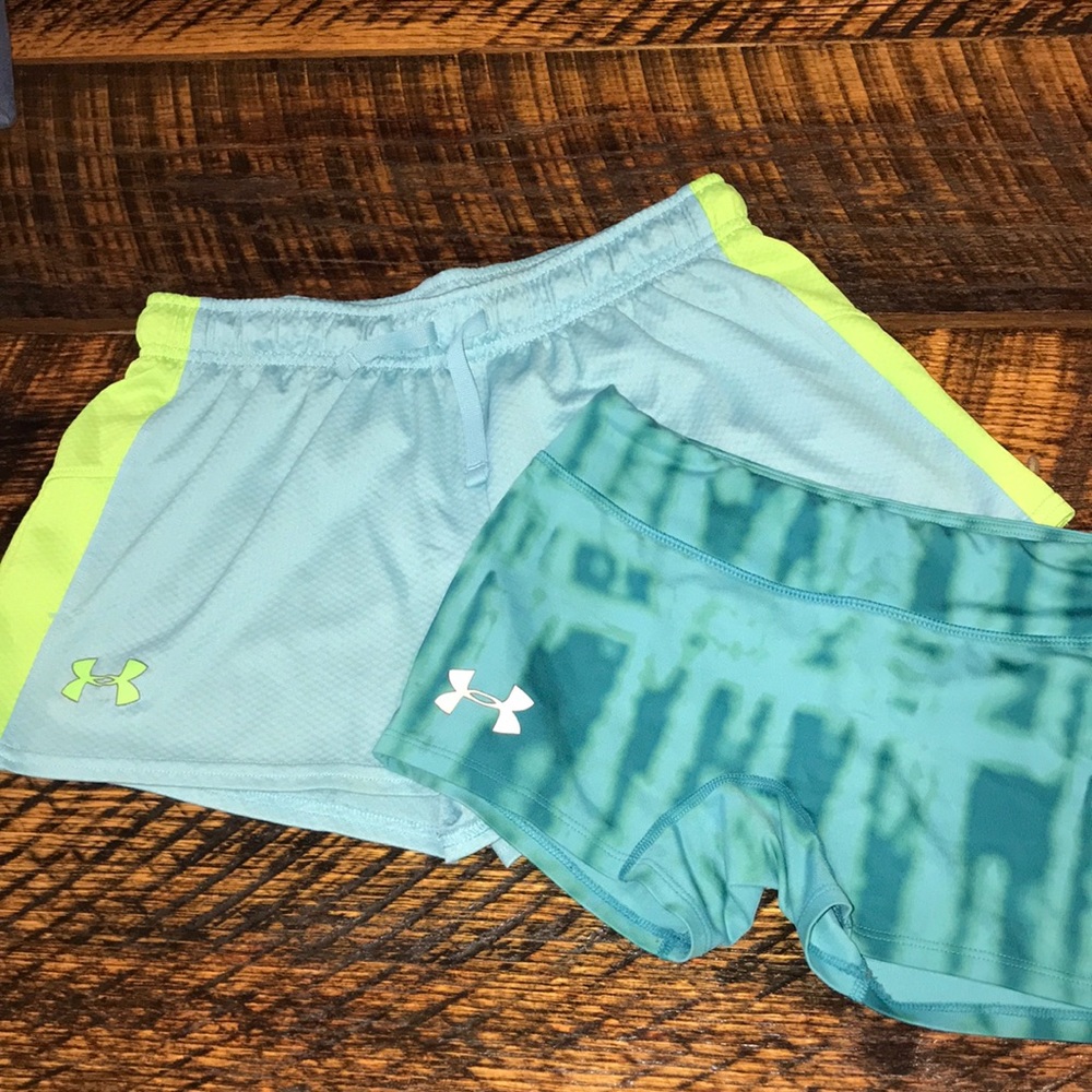 Under Armor short/spandex bundle